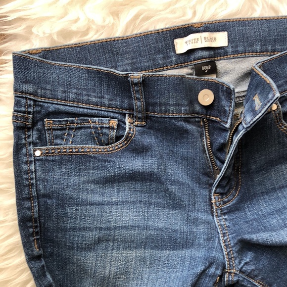 WHBM • NOIR Size 4 Cropped Denim Jeans - Picture 7 of 16